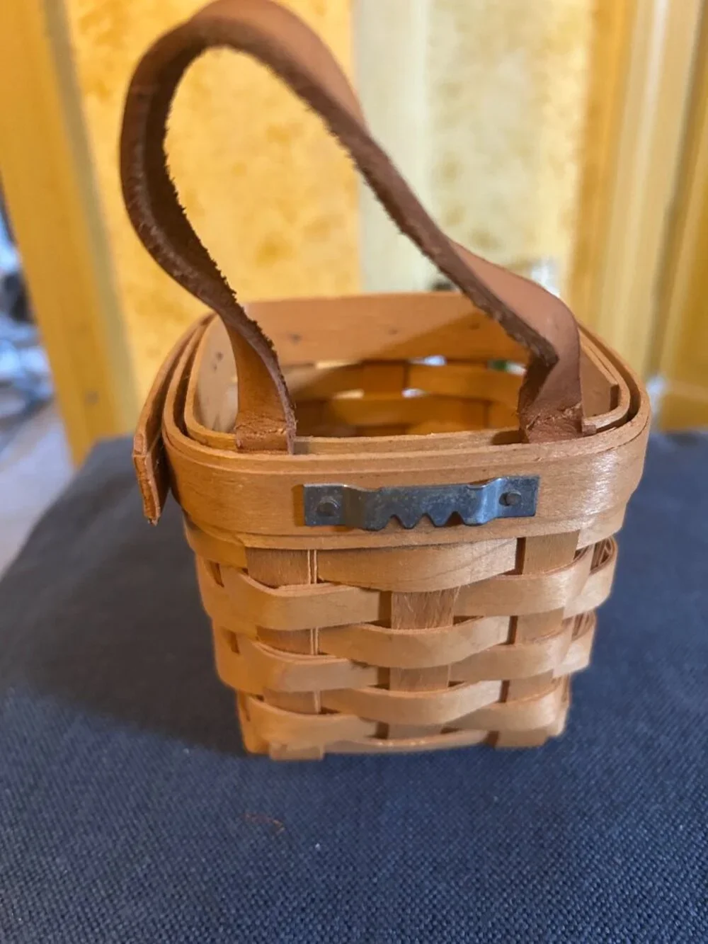 Longaberger Key Basket  4x4x4  square   leather strap w metal hanger on back
